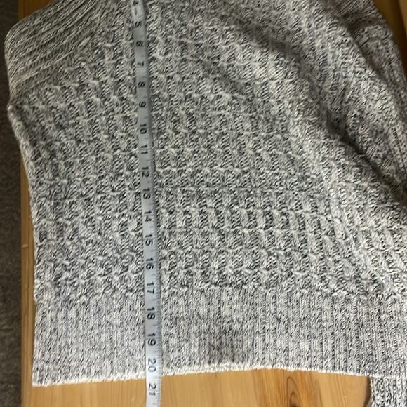 Free People Marled Ivory Twisted Cable Cropped Turtleneck Sweater women's L - Picture 12 of 12